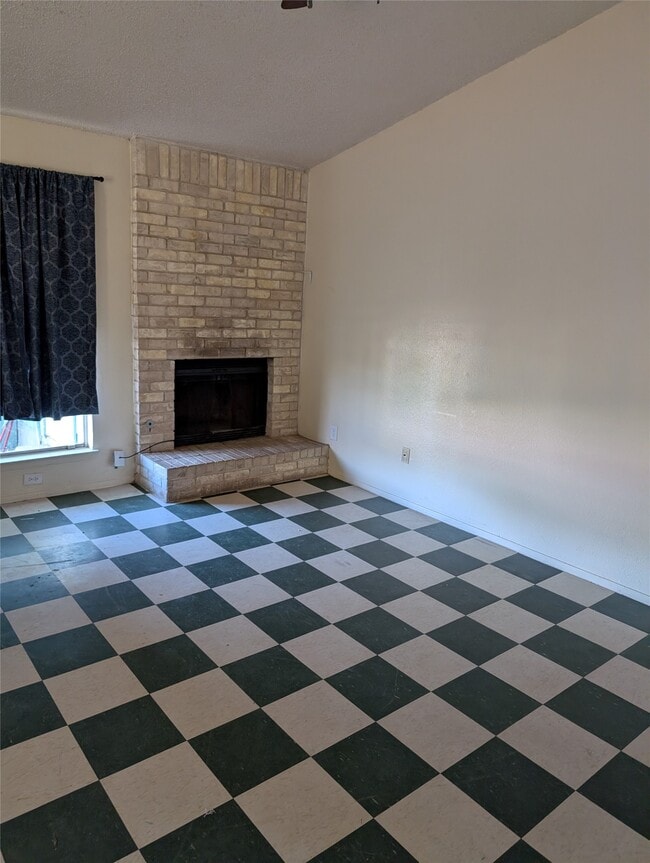 Building Photo - 9507 Night Star Dr