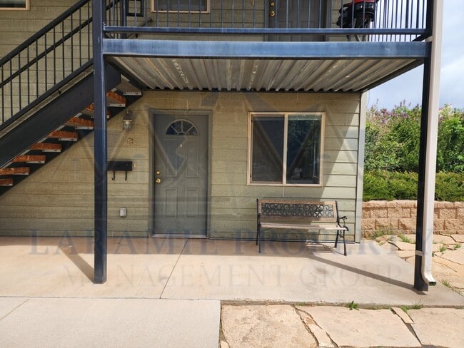 Building Photo - 1 Bed 1 Bath Apartment