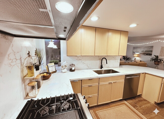 Building Photo - 4010 Layang Layang Cir