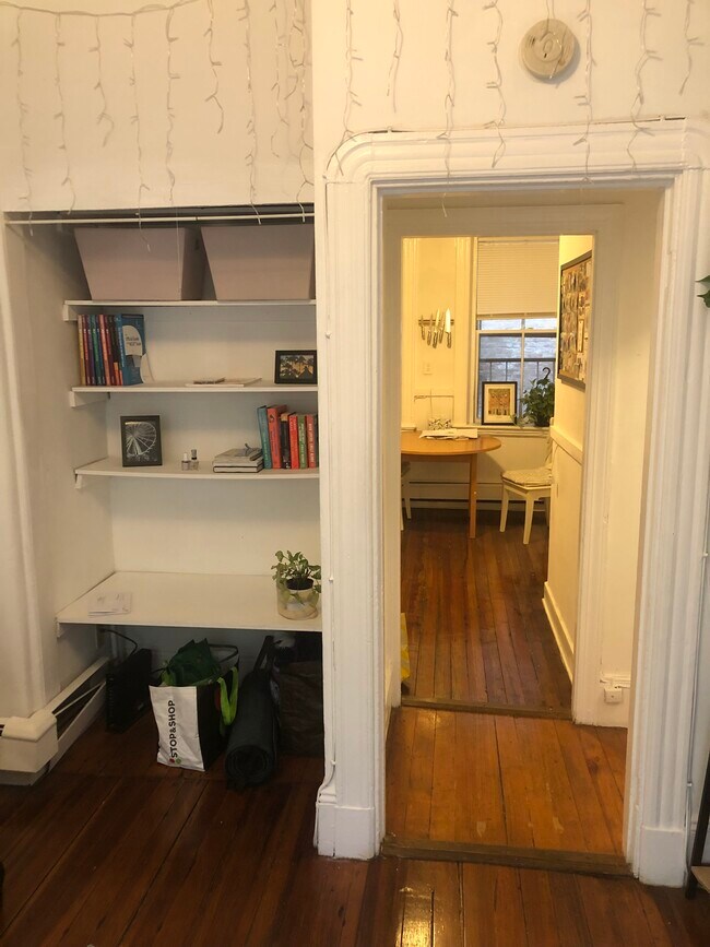 Foto del edificio - 66 Phillips St