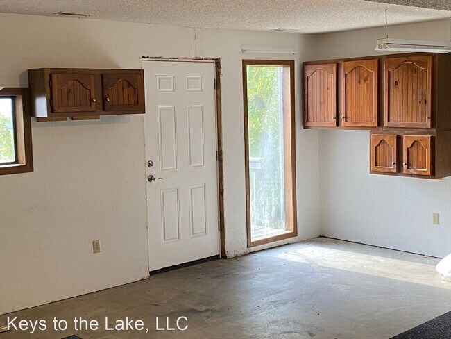 Foto del edificio - 4 br, 3 bath House - 1369 Bluff Dr