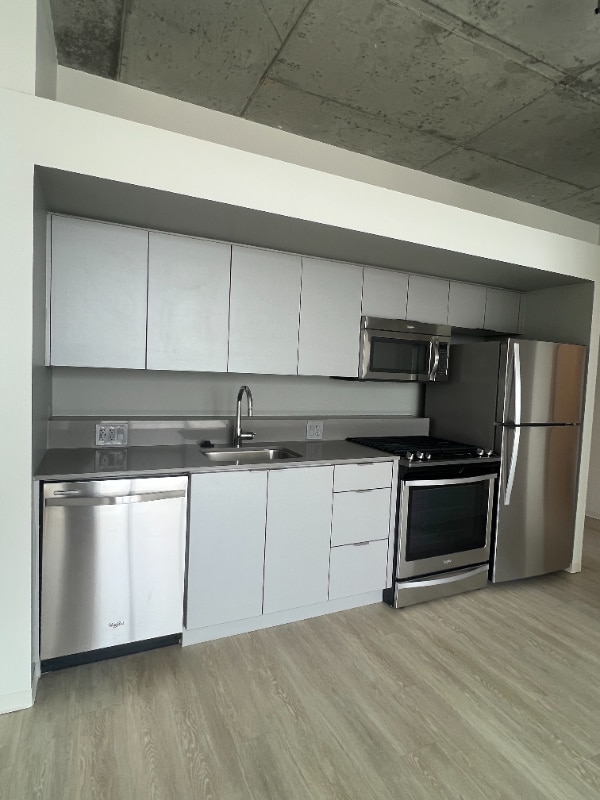 Building Photo - 2755 W Belden Ave