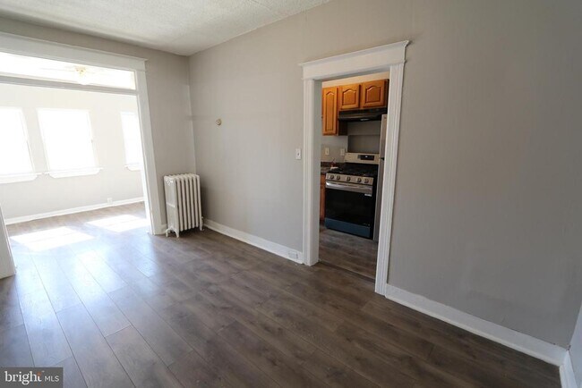 Building Photo - 1235 Owen Pl NE