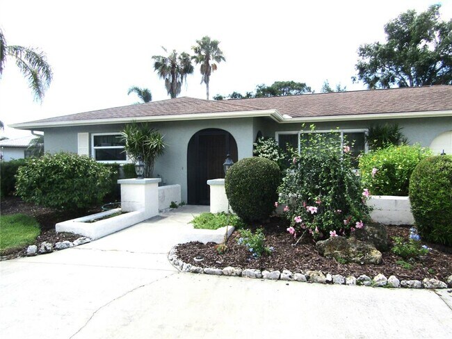 Foto del edificio - 4700 Greencroft Rd