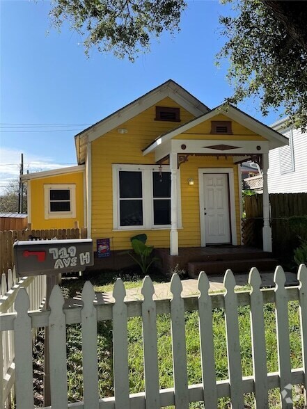Cheap Houses for Rent in Galveston, TX Under $600 for Pets