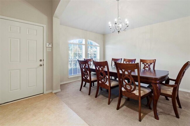 Building Photo - 27411 Tracy Ridge Ct