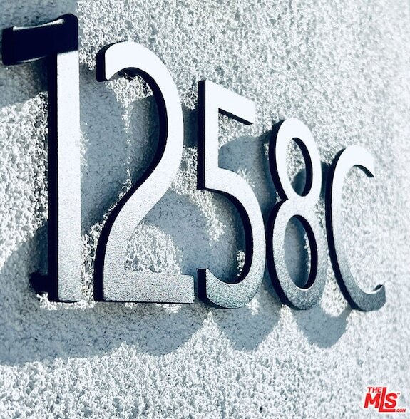 Foto del edificio - 1258 Mariposa St