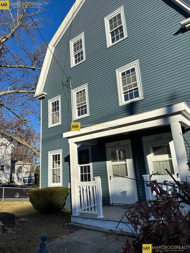Building Photo - 135 Nonantum St