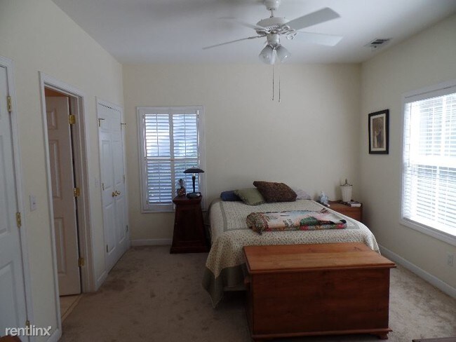 Building Photo - 2 br, 2 bath House - 4 Leacy  Bridge