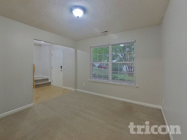Foto del edificio - 6652 Rustic View Ct