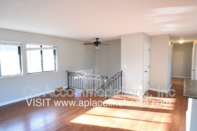 Foto del edificio - 8823 N Walnut St