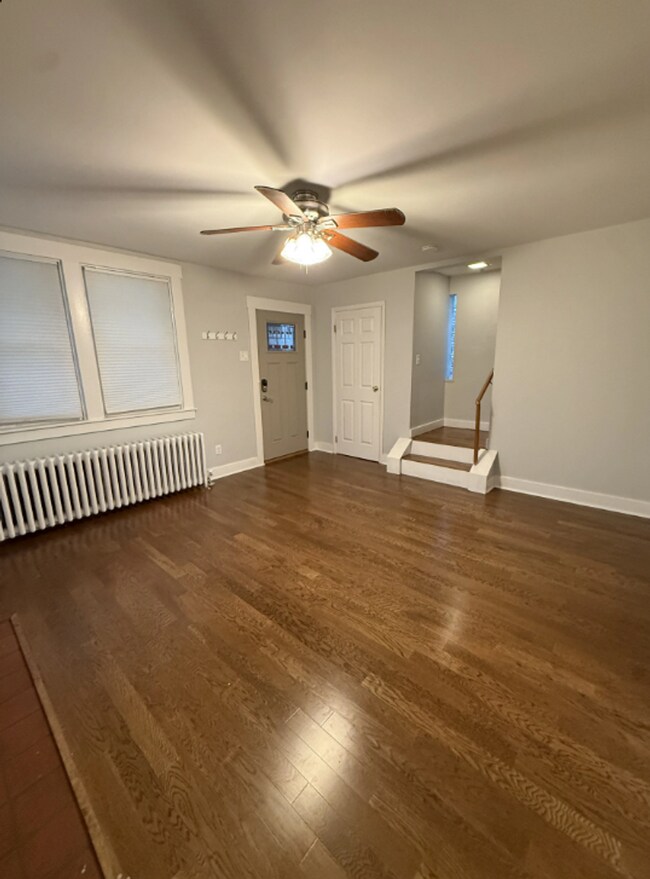 Foto del edificio - 957 Flemington St