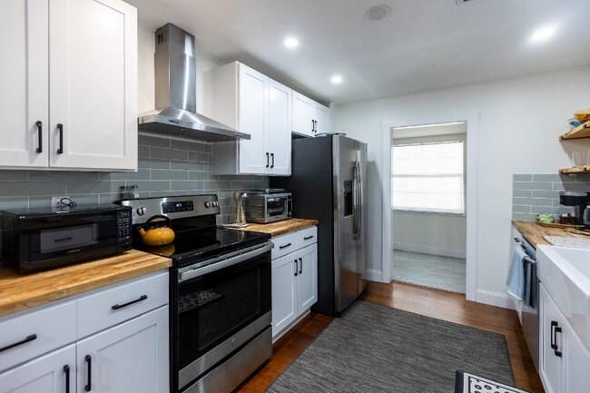 Foto del edificio - 122 N Line Ave