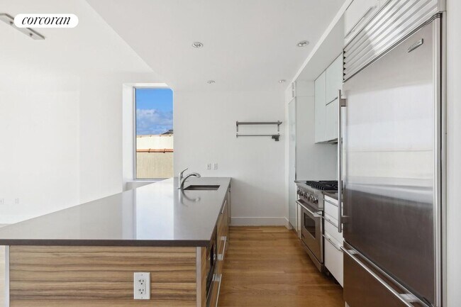 Building Photo - 129 W 123rd St