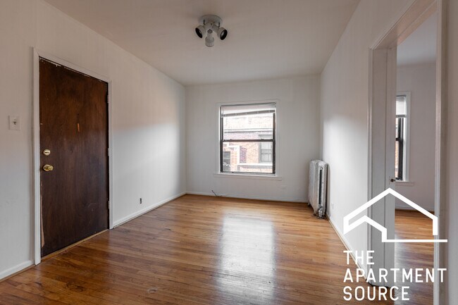 Foto del edificio - 929 W Sunnyside Ave