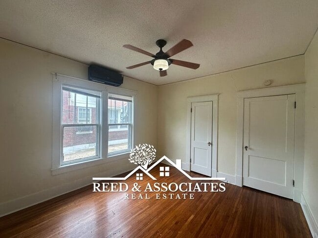 Building Photo - 1 Bedroom in Midtown!