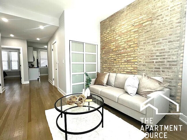 Foto del edificio - 3830 N Wilton Ave