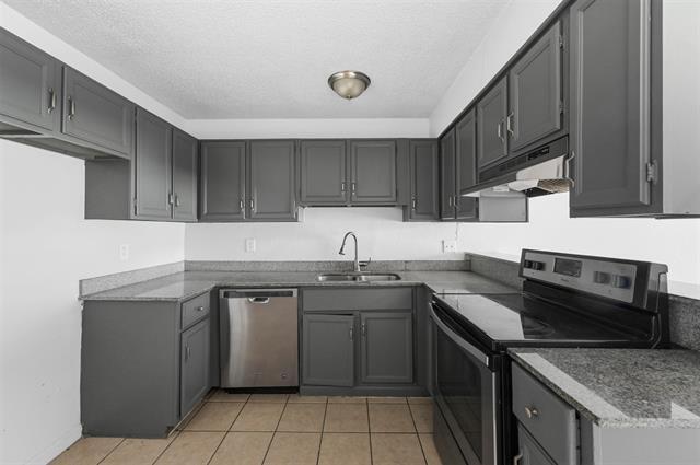Building Photo - 4921 Miller Ave