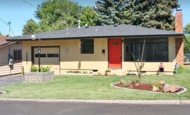 Casa estilo rancho de 3 habitaciones y 1 baño en un excelente vecindario. - 325 Donald St