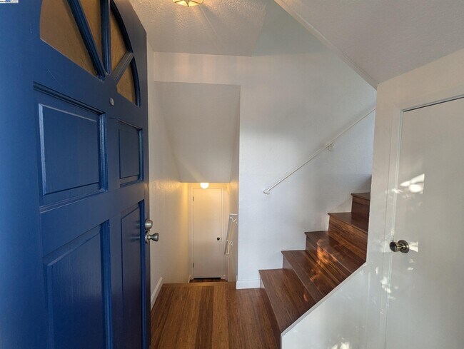 Foto del edificio - 744 Palomino Dr