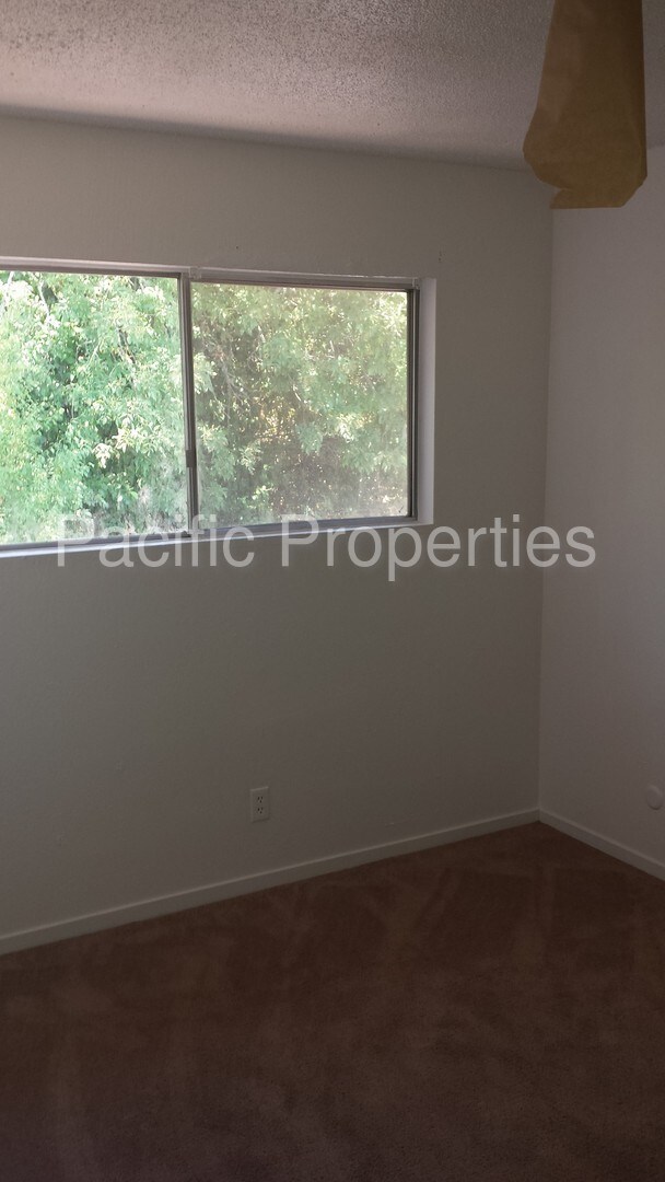 Building Photo - 6123 Montecito Blvd