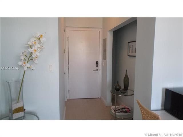 Building Photo - 130 3rd St