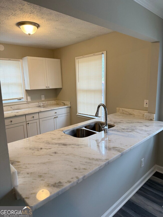 Foto del edificio - 3990 GA-92