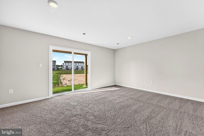 Photo - 120 Essex Drive Unit Townhome