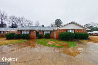 Building Photo - 100 Deer Pkwy