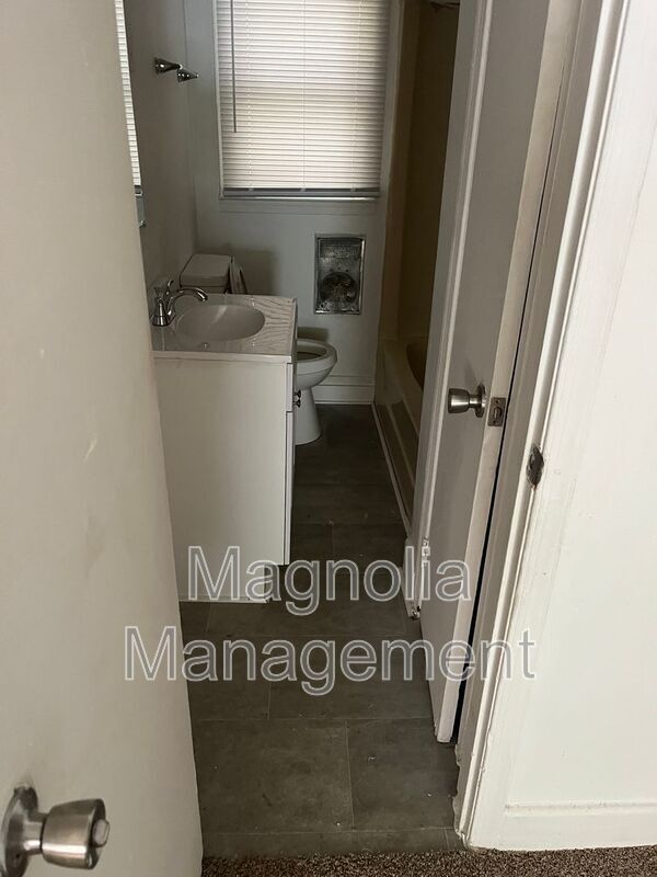 Foto del edificio - 448 Mason St