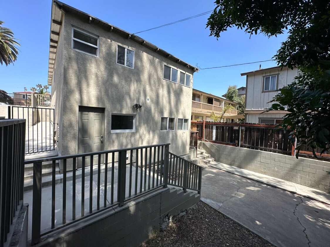 Foto principal - 3545-3547 37th St