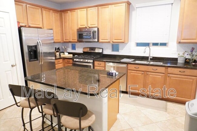 Foto del edificio - 2981 E Nighthawk Wy