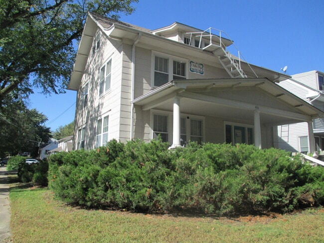 Building Photo - 415 N 16th St