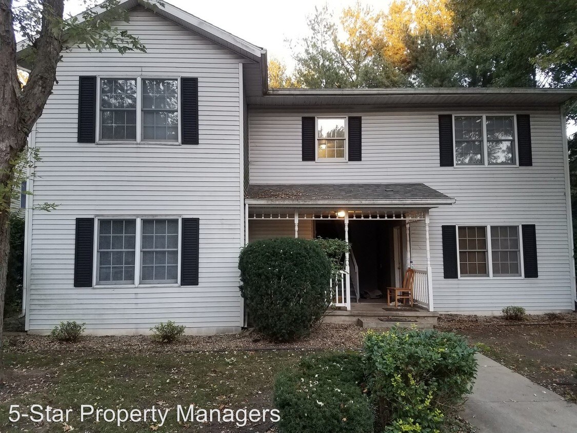 Foto principal - 1821 Manor Haus Ct