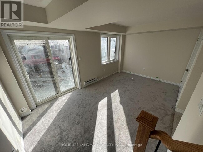 Building Photo - 15 Malone Ln