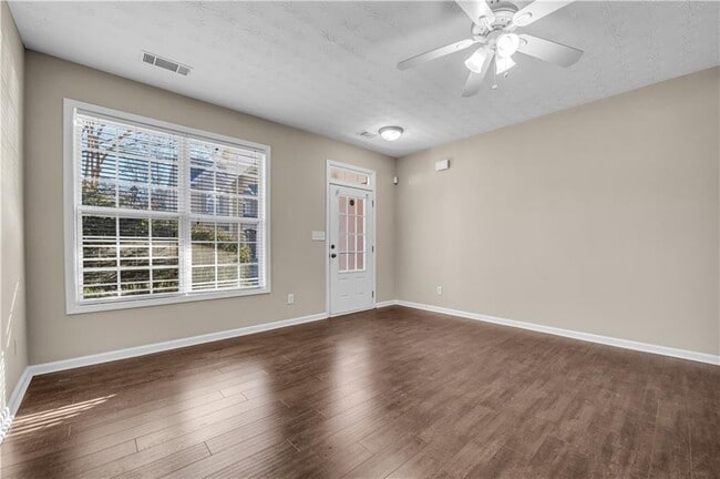 Building Photo - 1538 Park Grove Dr