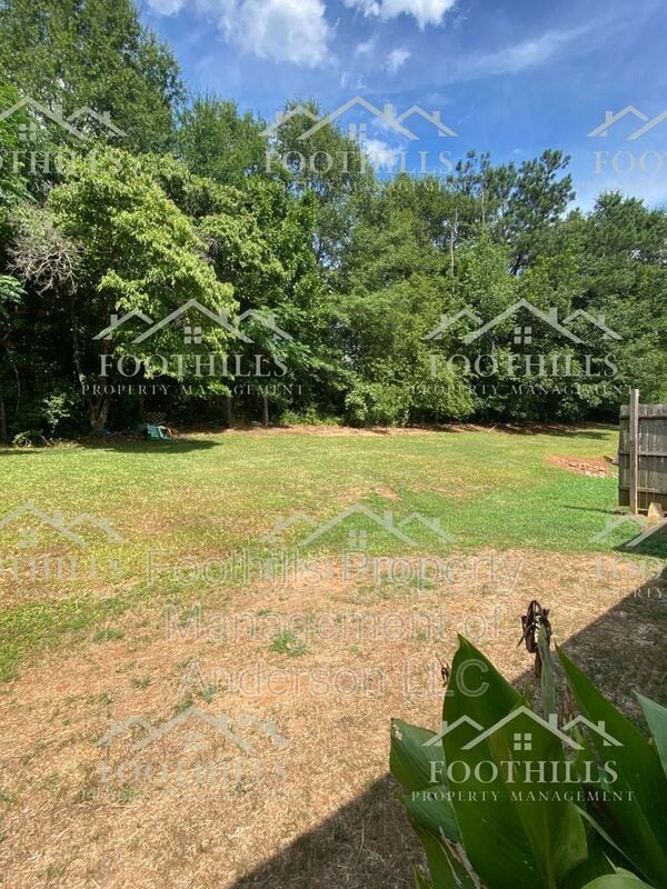 Building Photo - 202 Kennemore St