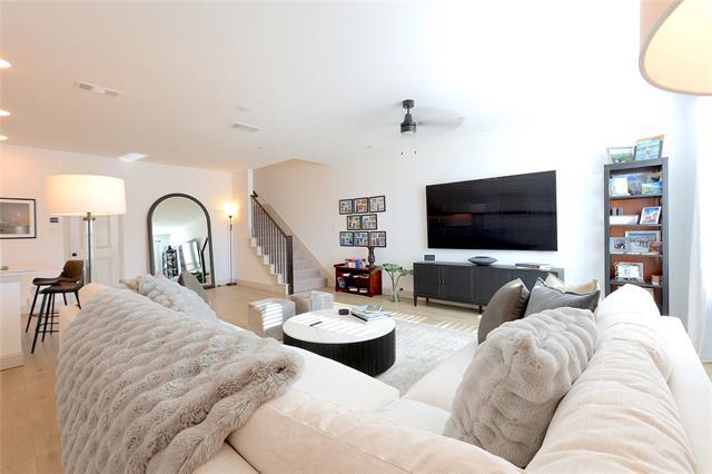 Foto del edificio - 8523 Mint Mews