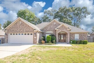 Building Photo - 19 Tradewinds Dr