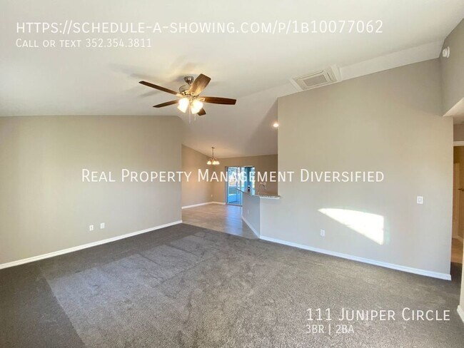 Foto del edificio - Desirable SE Ocala Neighborhood 3/2/2 *WON...
