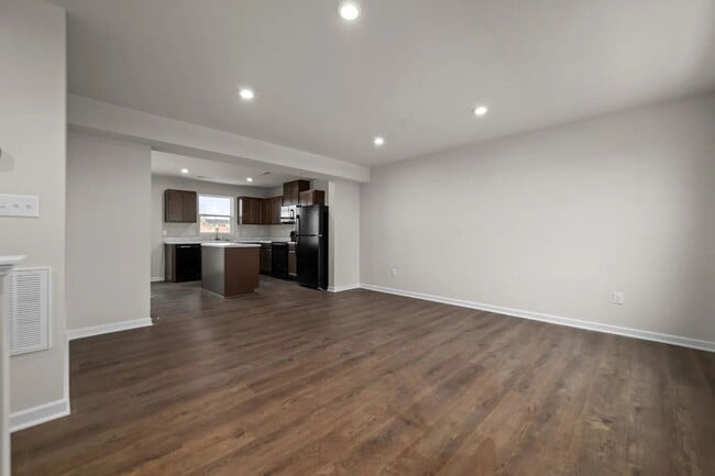 Building Photo - 1018 Cambria Ln