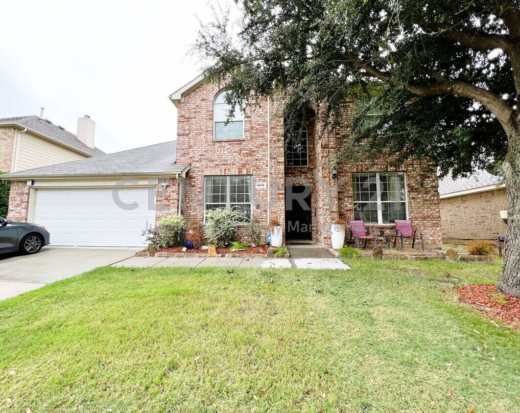 Foto principal - Fantastic 2-Story 5/3/2 in Fort Worth For ...