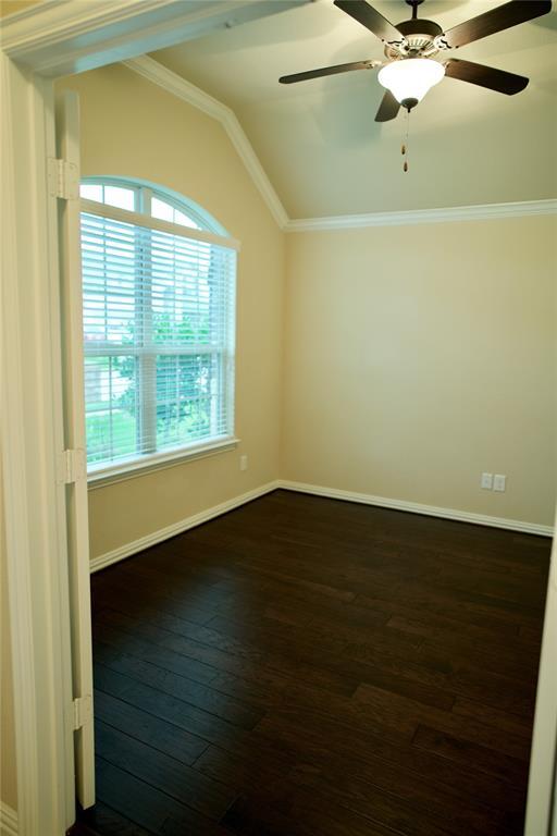 Building Photo - 159 Balfour Dr