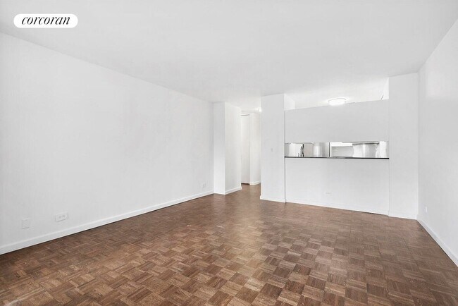 Foto del edificio - 145 E 48th St