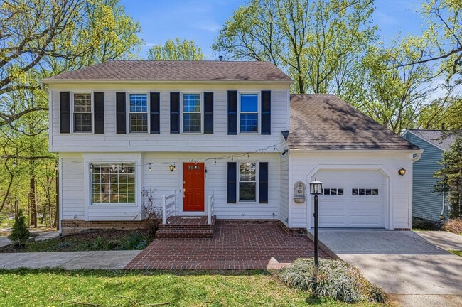 Photo - 1646 Stowe Rd House