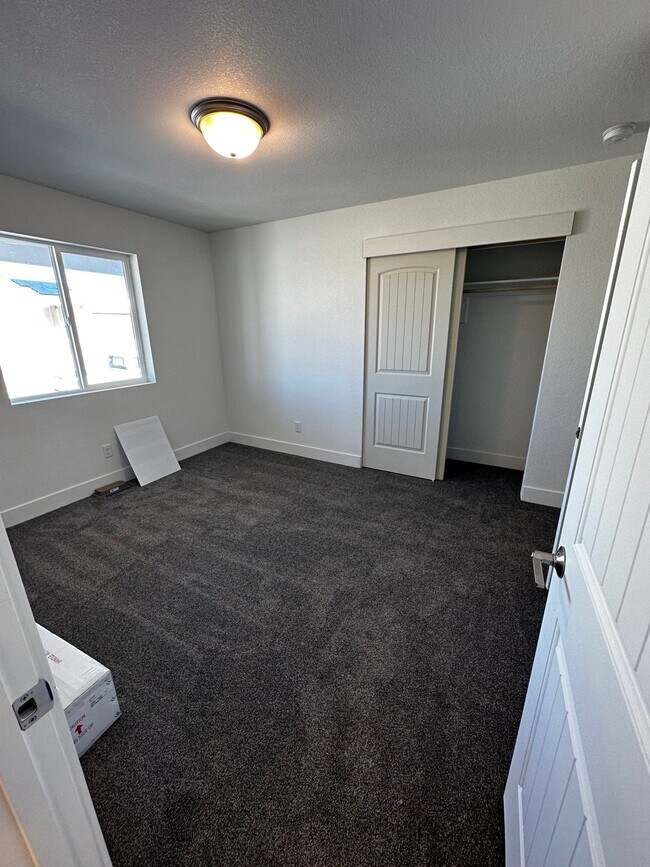 Building Photo - 2304 Goodnight Trl
