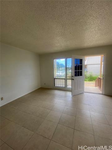 Foto del edificio - 84-700-700 Farrington Hwy