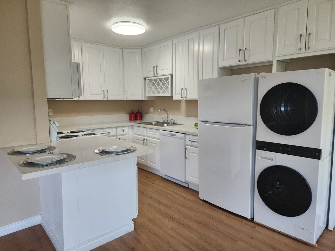 Cocina 3x2 - Casa De Helix - La Mesa