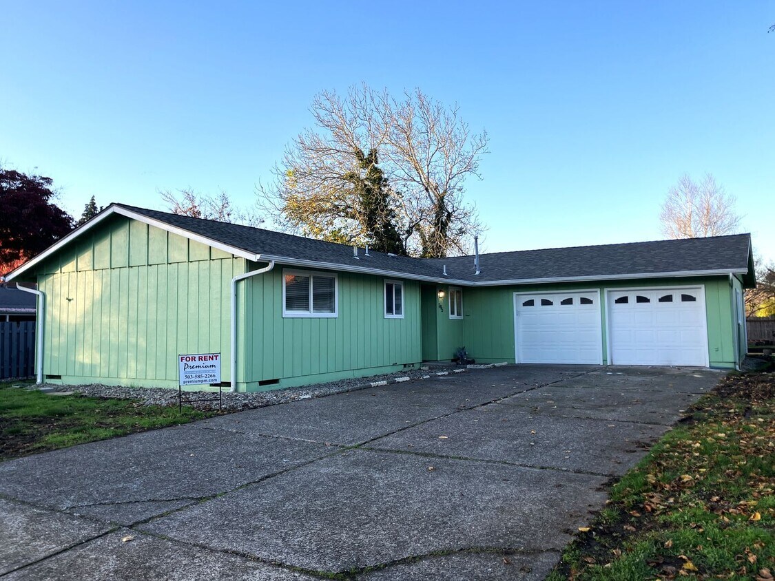 Primary Photo - Remodeled Three Bedroom Home