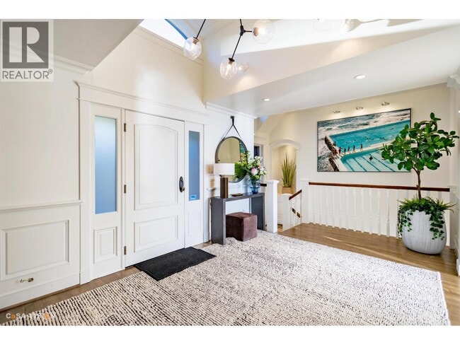 Building Photo - 3390 Radcliffe Ave